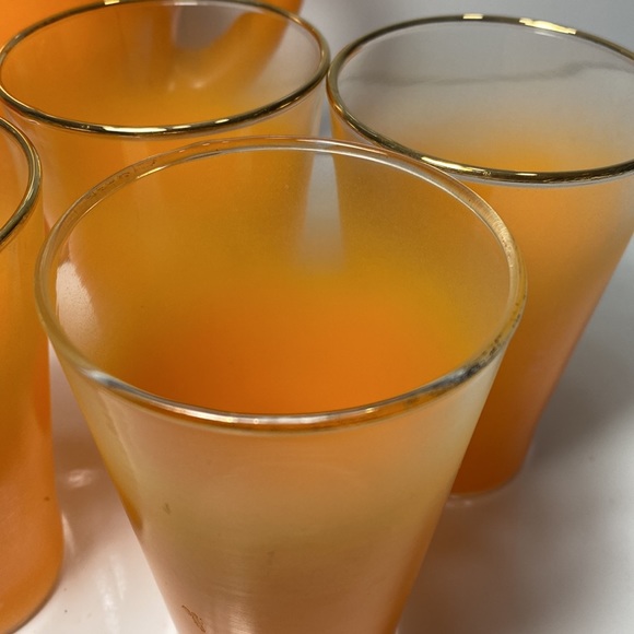 Blendo Orange Cocktail Pitcher and 6 Orange Glasses Mid Century Barware - Picture 5 of 11